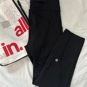 Lululemon Women's Black Leggings